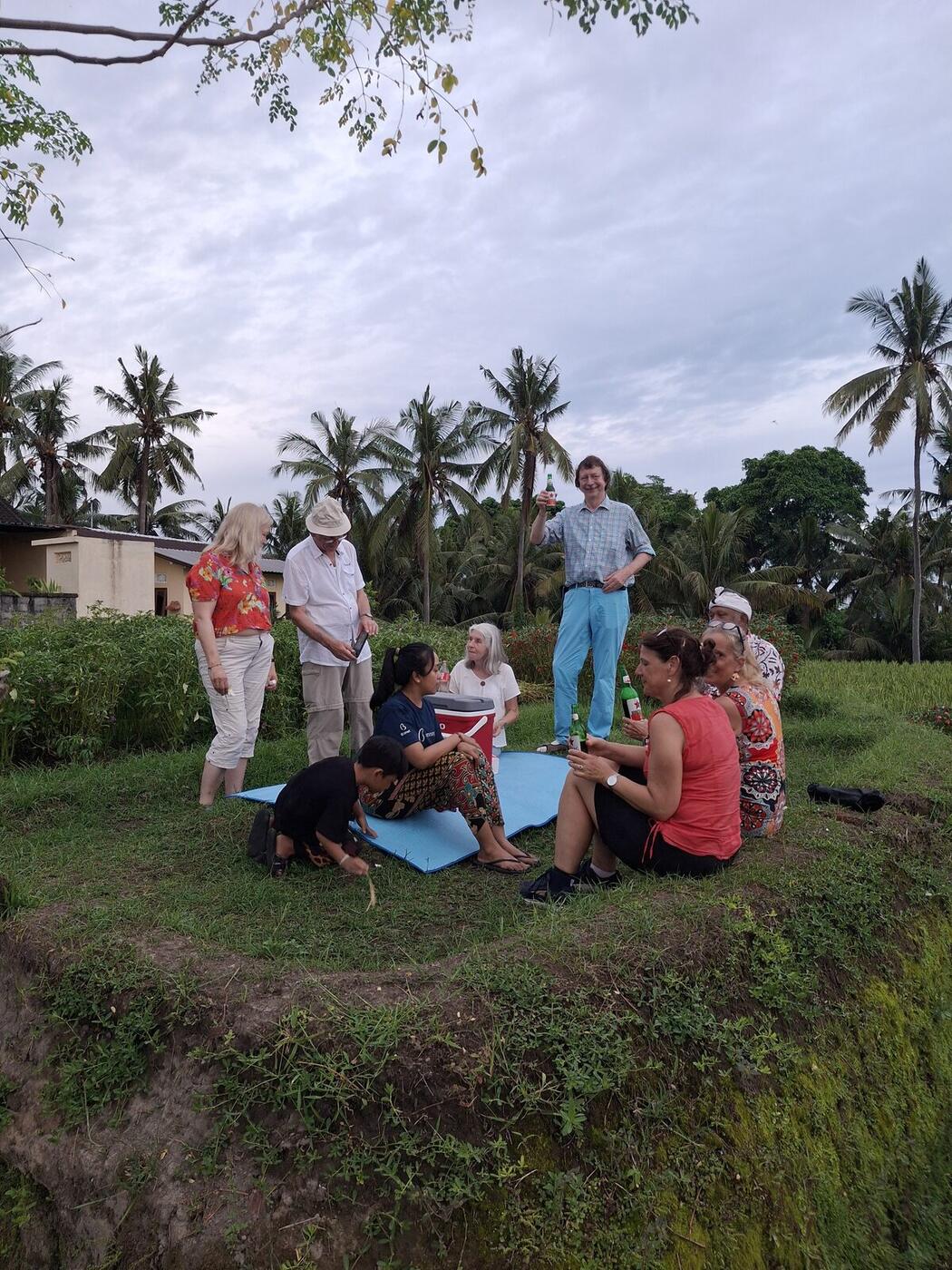 Guests trekking the rice terraces near Medahan